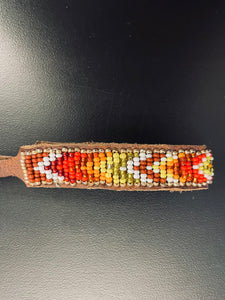 Bracelet beaded leather