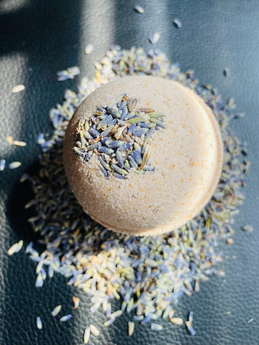 Honey Lavender Herbal Bath Bomb