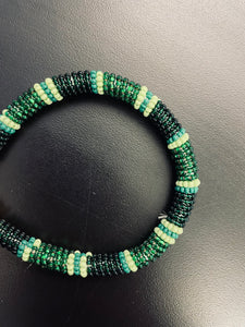 Bracelet beaded leather